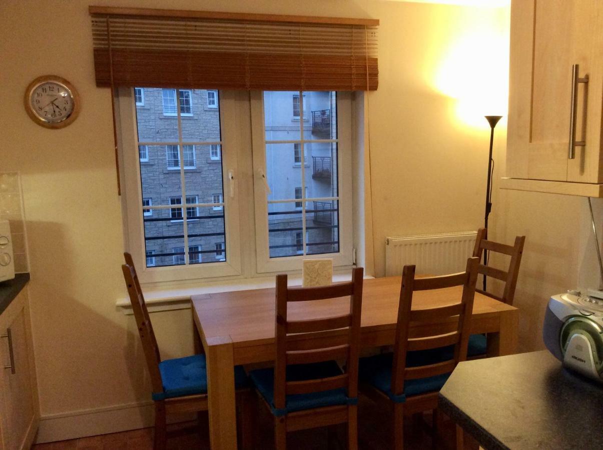 20/5 Timber Bush Apartment Edinburgh Bagian luar foto